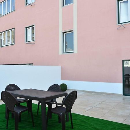 Hello Lisbon Graca Modern Apartments מראה חיצוני תמונה