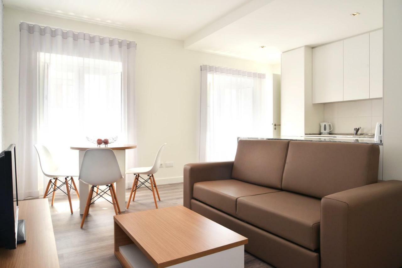 Hello Lisbon Graca Modern Apartments מראה חיצוני תמונה