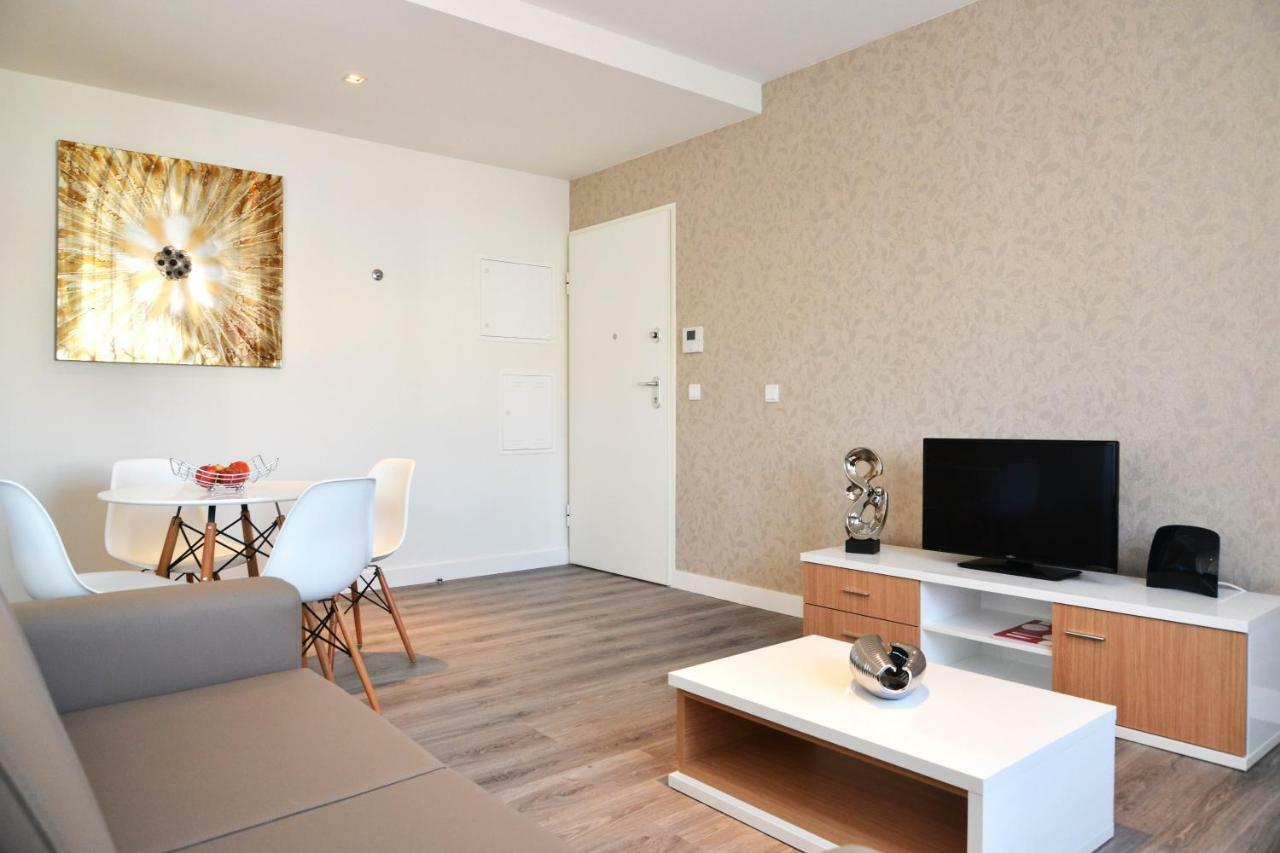 Hello Lisbon Graca Modern Apartments מראה חיצוני תמונה