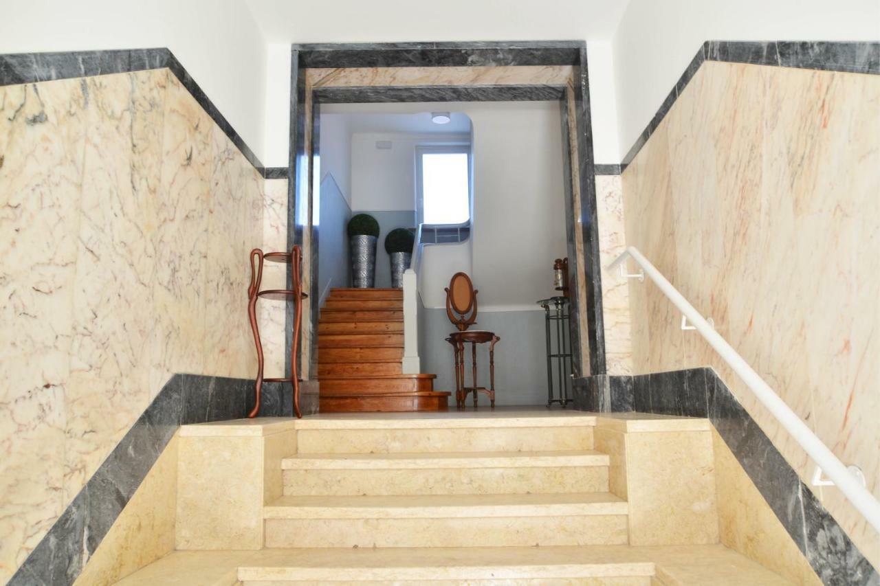 Hello Lisbon Graca Modern Apartments מראה חיצוני תמונה