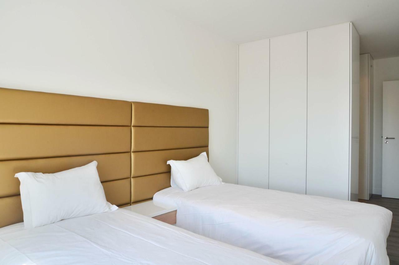 Hello Lisbon Graca Modern Apartments מראה חיצוני תמונה
